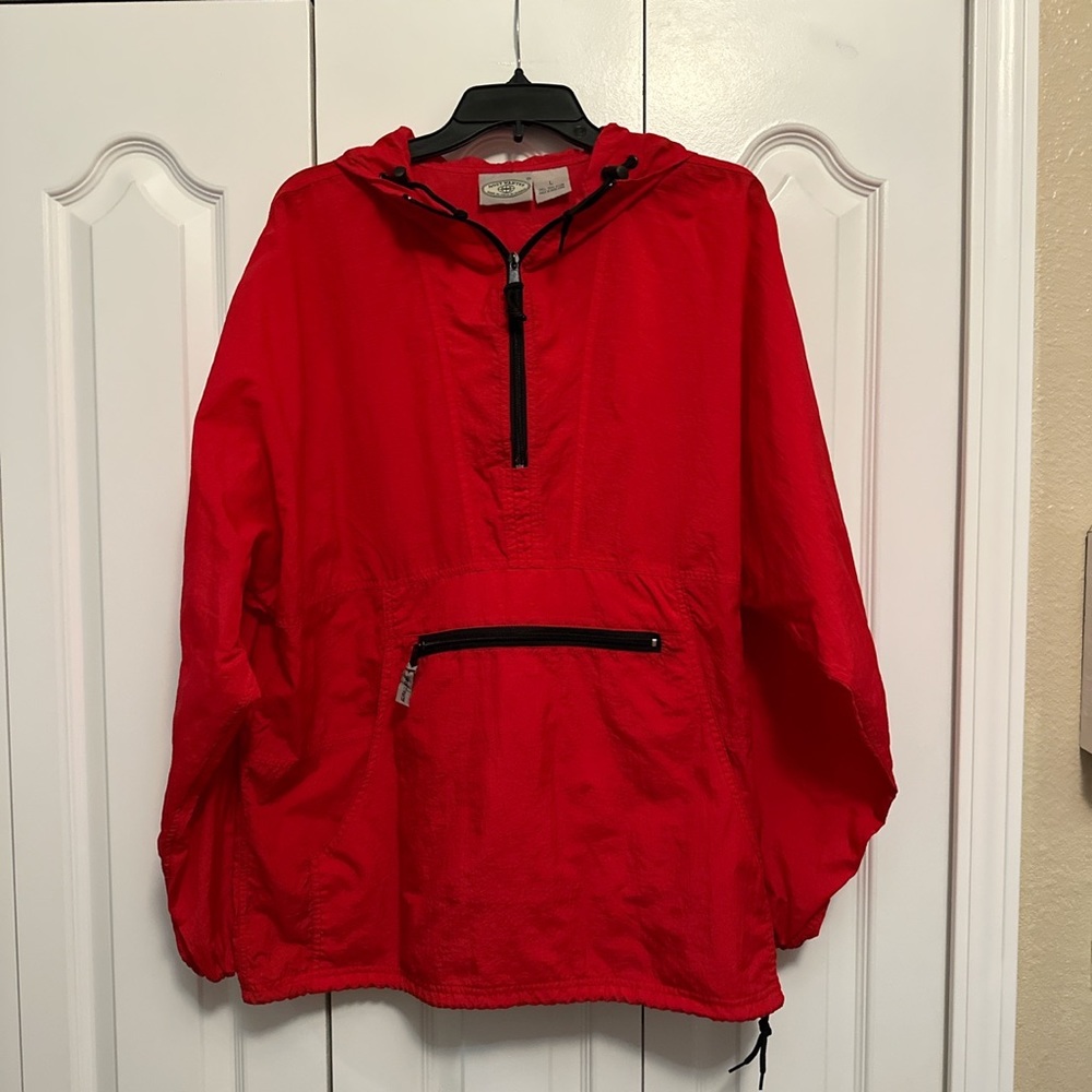 Most Wanted Windbreaker Pullover Size L.